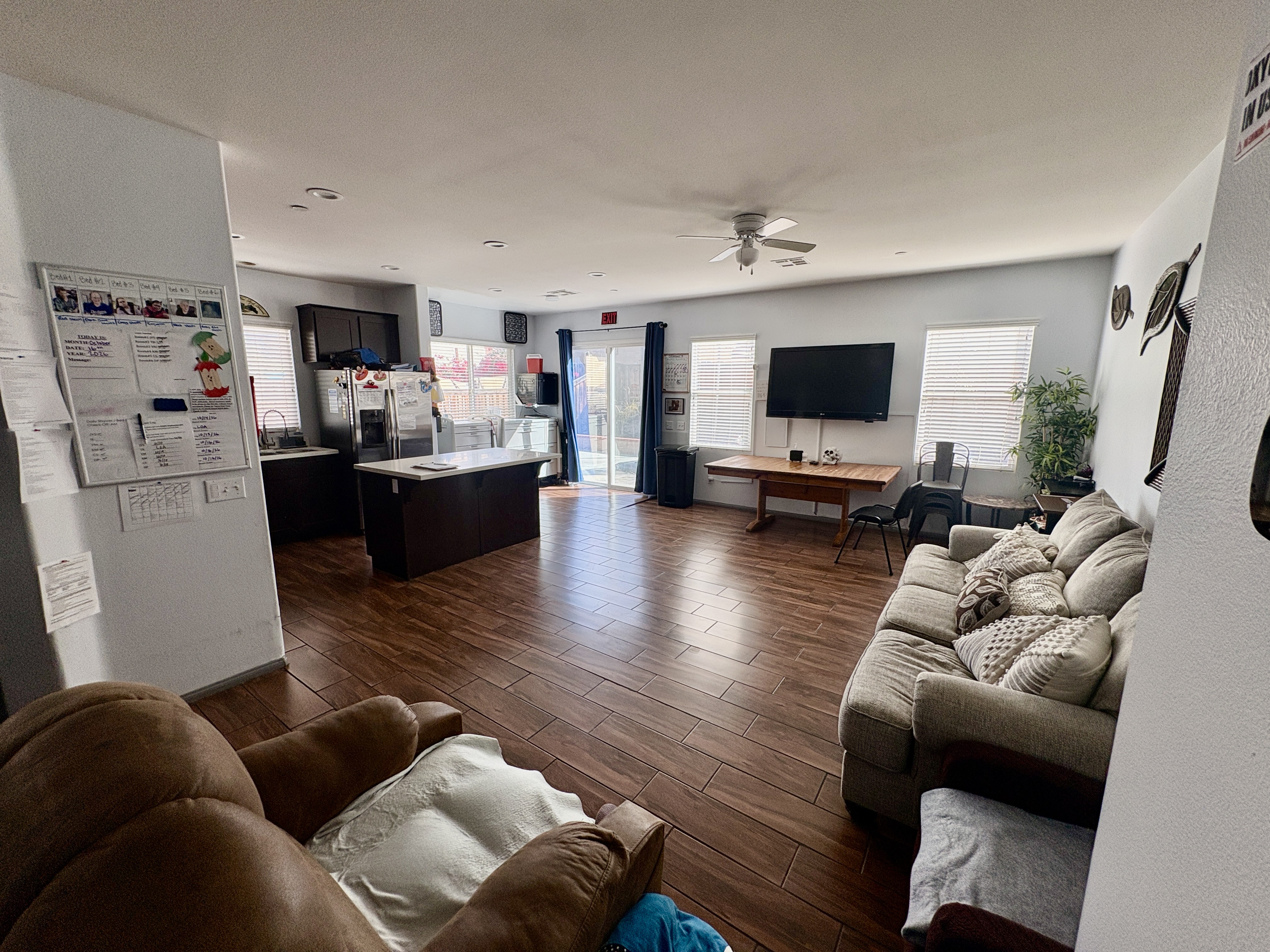 Papillon DDN living room